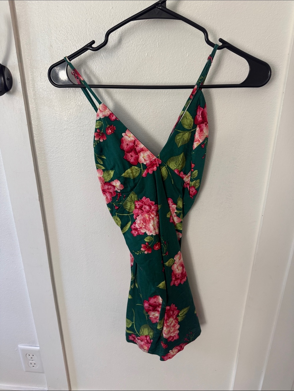 Forever 21 Green Floral Spaghetti Strap Dress